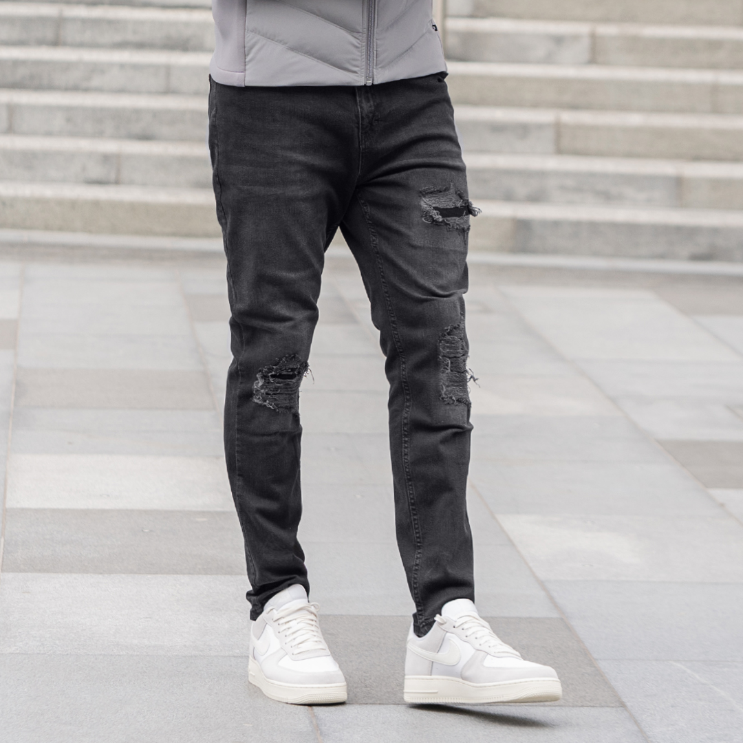 Ortola Relaxed Fit Jeans - Washed Black