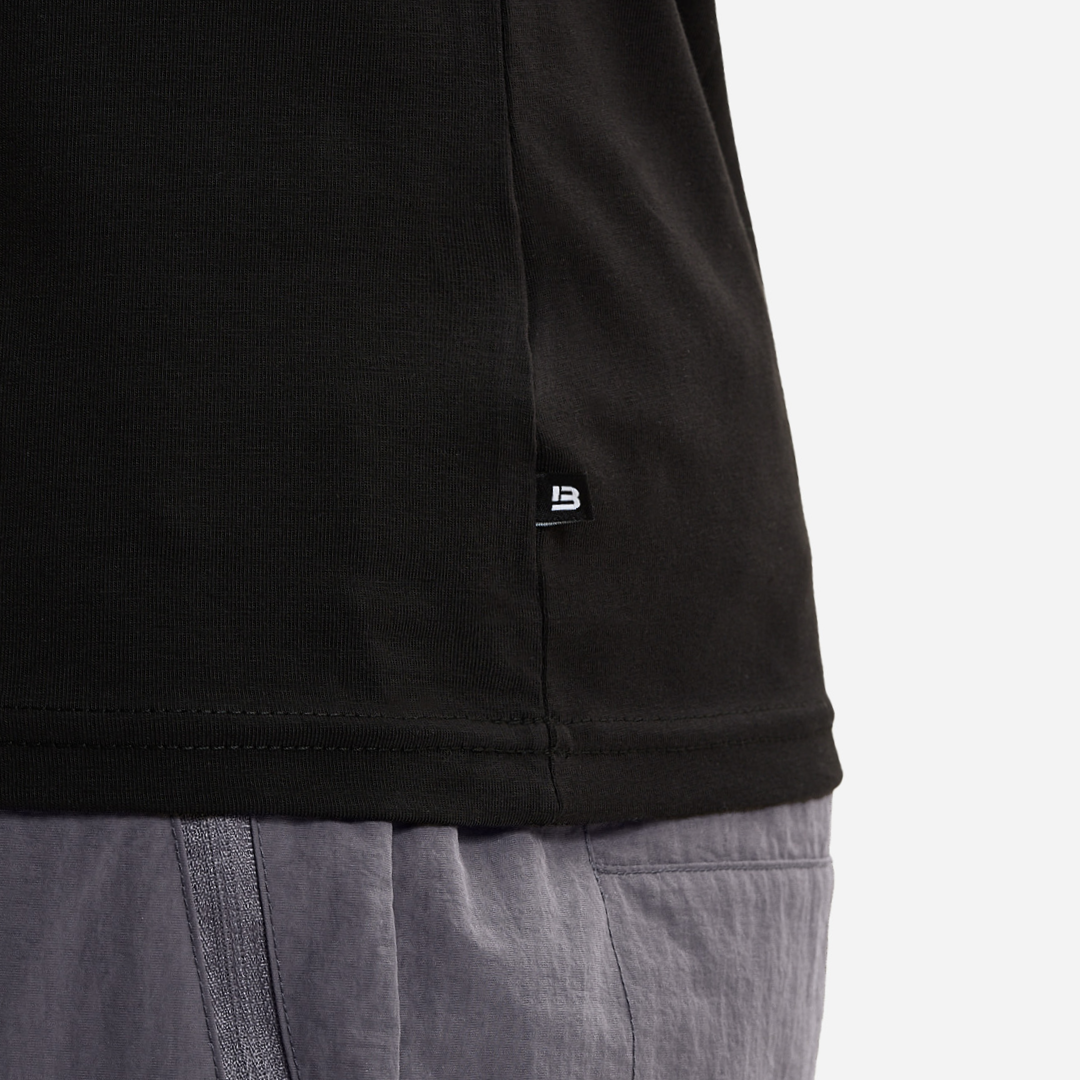 Navas T-Shirt - Black